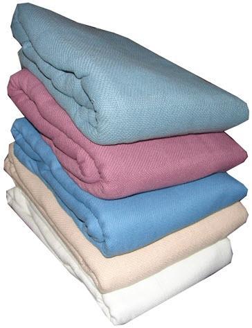Concord Ribbed Bedspread, Raspberry 76"x110" - 12ea/bx