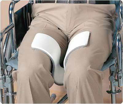 Rolyan Knee Separator Medium 4-1/2" Thigh Circumference 15"-17"