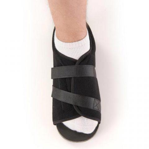 Classic Post-Op Shoe Men's Medium