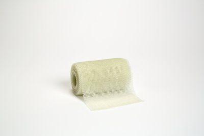 Casting Tape Scotchcast Plus White 2"x4yd 10ea/cs